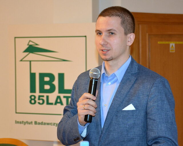 Dr Emanuel Kulczycki