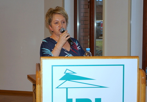 dr hab. Iwona Skrzecz