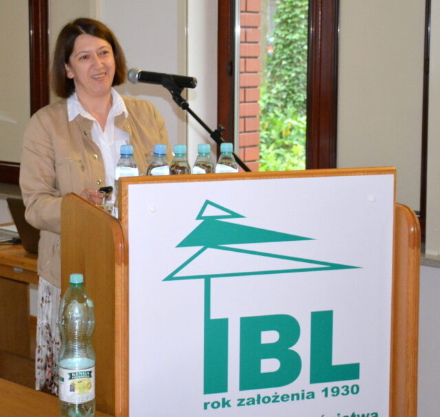 r hab. Dorota Hilszczańska