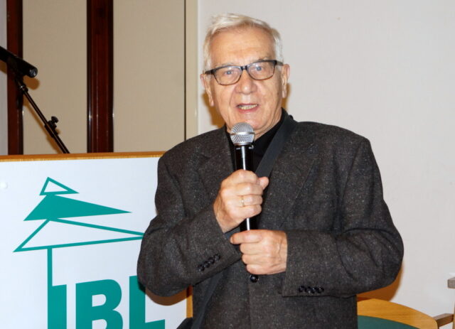 Dr hab. Kazimierz Zajączkowski