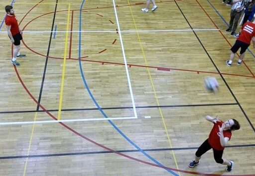 Drużyna IBL w trakcie rozgrzewki