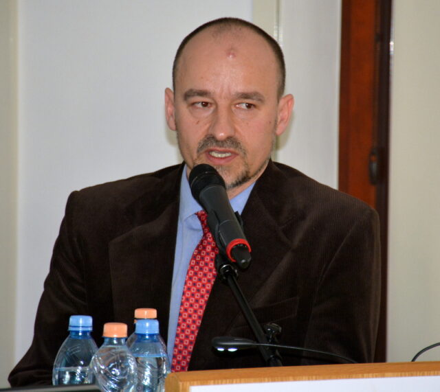 Dr hab. Jarosław Lasota