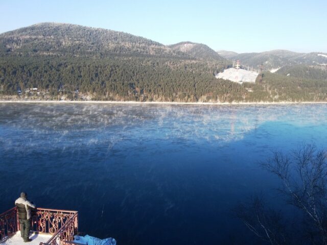 Punkt widokowy "Król ryb" nad rzeką Jenisej