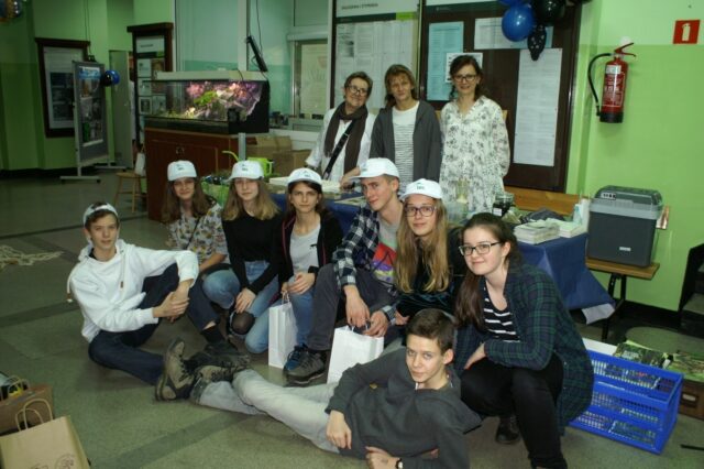 Uczestnicy Nocy Biologów