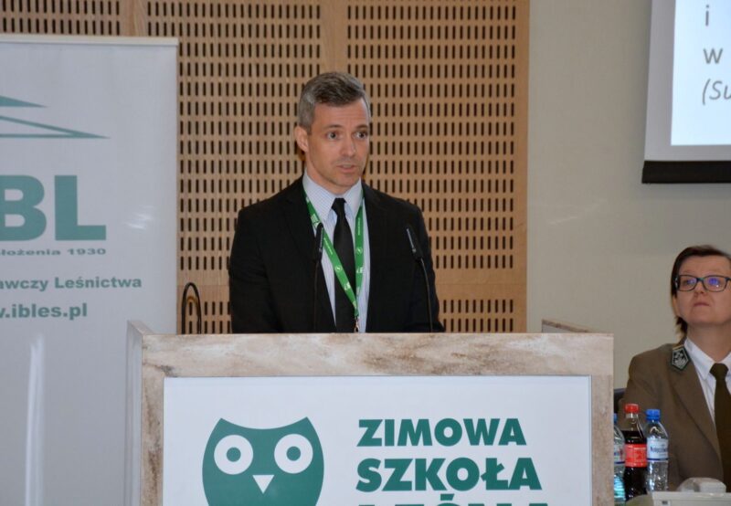 Dr Przemysław Płoskonka