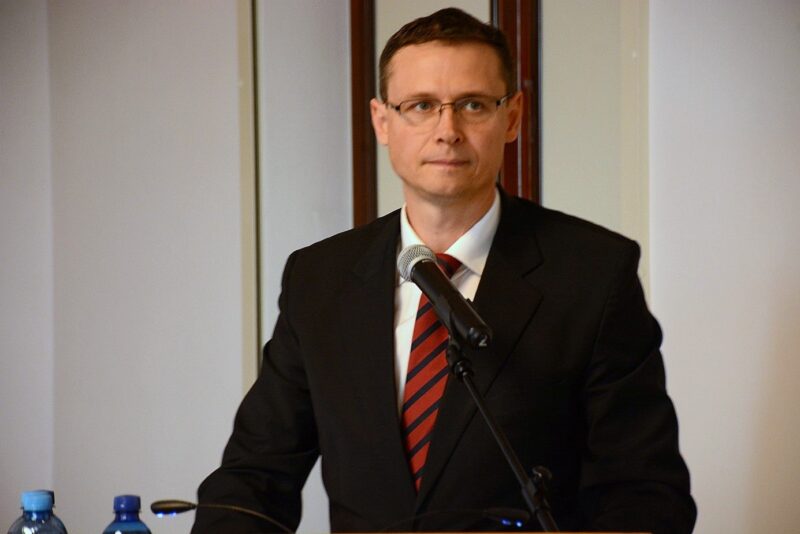 Dr hab. Krzysztof Adamowicz