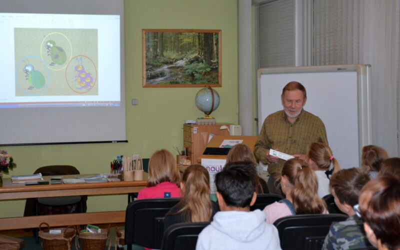 „Sztuka kamuflażu" (Wojciech Janiszewski)