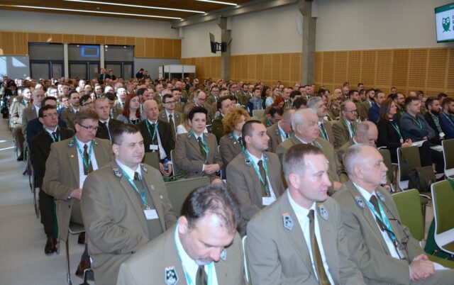 Uczestnicy XI Sesji Zimowej Szkoły Leśnej przy IBL