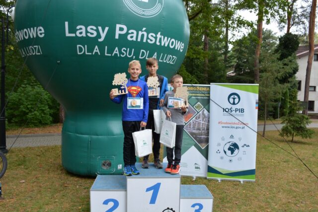 Zwycięzcy biegu szkół podstawowych