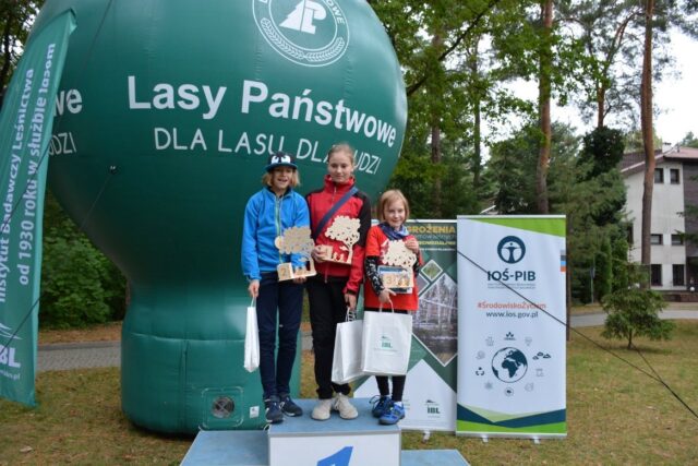 Zwycięzcy biegu szkół podstawowych