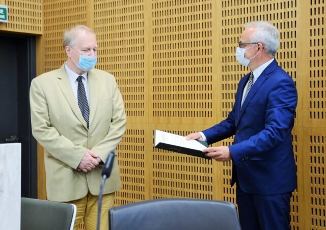 prof. dr. hab. Tomasz Oszako